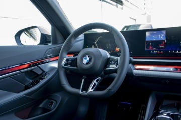 BMW Seria 5 G90-91 Touring 2.0 520d 197KM 2026 BMW 520 xDrive Limuzyna - DEMO - Koła zimowe w, zdjęcie 20