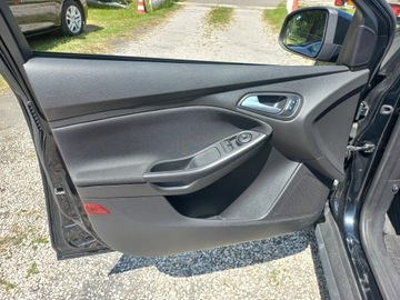 Toyota Aygo I Hatchback 5d Facelifting 1.0 VVT-i 68KM 2013 TOYOTA AYGO (_B1_) 1.0 (KGB10_) 68 KM, zdjęcie 17