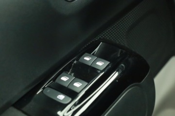 Citroen C3 III Hatchback Facelifting 1.2 PureTech 110KM 2023 Citroen C3 1.2 PureTech, Salon Polska, zdjęcie 16