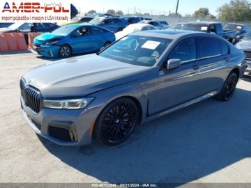 BMW Seria 7 G70 2022 BMW Seria 7 2022 BMW 7 Series 745e xDrive Plug-In Hybrid 3.0 280KM