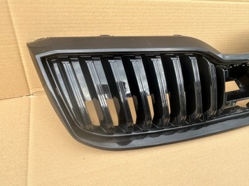SKODA SUPERB III GRILL ATRAPA PRZÓD PRZEDNI