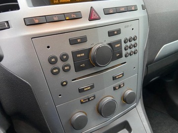 Opel Zafira B 1.8 ECOTEC 140KM 2009 Opel Zafira Opel Zafira 1.8b Automat 140KM 7-Foteli Super Stan 1.8, zdjęcie 23