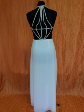 Свадебное платье, эффектная спинка, 38 размер.