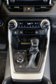 Toyota RAV4 V SUV 2.5 Hybrid Dynamic Force 222KM 2021 Toyota RAV4 2.5 Hybrid Comfort 4x4 2.5 Hybryda 222KM, zdjęcie 23