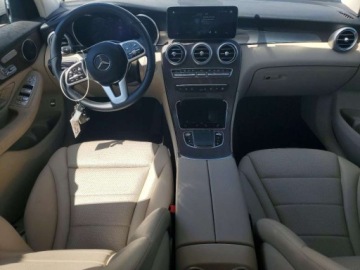 Mercedes GLC C254/X254 2022 Mercedes-Benz GLC 300 4matic 2022 2.0 Benzyna 255KM, zdjęcie 8