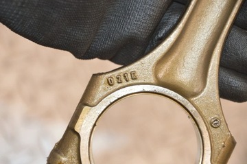 PORSCHE CAYENNE (9PA) 2005 PÍST