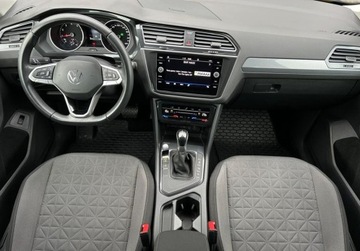 Volkswagen Tiguan II SUV Facelifting 1.5 TSI 150KM 2023 Volkswagen Tiguan Life Pakiet Comfort, FV 23, ACC, Kamera cofania, Keyles, zdjęcie 3