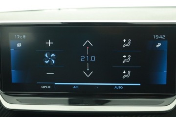 Peugeot 2008 II SUV 1.2 PureTech 130KM 2022 Peugeot 2008 1.2 PureTech, Salon Polska, zdjęcie 9