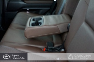 Toyota Land Cruiser VII Terenowy 5d 2.8 D-4D 204KM 2024 Toyota Land Cruiser VII (2017-) LC 2.8 D-4D 204 KM, zdjęcie 21