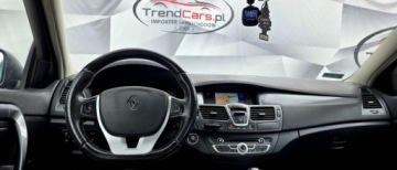 Renault Laguna III Hatchback 2.0 dCi 150KM 2010 Renault Laguna 2.0 150 KM Navi bezwypadkowa Salon PL 2.0 Diesel 150KM, zdjęcie 20