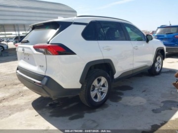 Toyota 2020 Toyota RAV4 2020r., XLE, od ubezpieczalni 2.5 Benzyna 203KM, zdjęcie 6