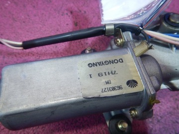 DAEWOO LANOS MOTOREK STĚRAČE ZADNÍ 96303127
