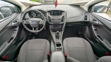 Ford Focus III Kombi Facelifting 1.0 EcoBoost 100KM 2017 Ford Focus 1.0i 101PS OPŁACONY Bezwypadkowy, zdjęcie 16
