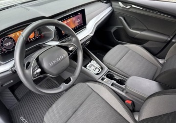 Skoda Octavia IV Liftback 1.5 TSI EVO 150KM 2024 Skoda Octavia SalonPL 1.5eTSI mHEV 150KM DSG SelectionWinter ASO Virtual K, zdjęcie 9