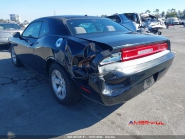 Dodge Challenger III 2014 Dodge Challenger 2014r., SXT, 3.6L 3.6 Benzyna 305KM, zdjęcie 4