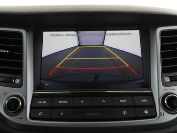 Hyundai Tucson III SUV 1.6 GDI 132KM 2015 Hyundai Tucson Navi Czujniki parkowania, zdjęcie 23