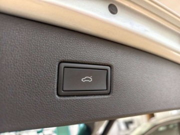 Volkswagen Tiguan II SUV Facelifting 2.0 TDI 150KM 2022 Volkswagen Tiguan Elegance 2.0 TDI 150KM DSG Salon PL Matrix Pakiet ser, zdjęcie 33