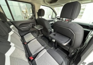 Citroen Berlingo III Van M 1.5 BlueHDi 130KM 2022 Citroen Berlingo Dlugi XL Feel Pack SS 7 os Kamera 360, Tempomat, Bezwypad, zdjęcie 7