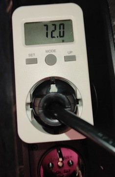 СВЕТОДИОДНАЯ ЛАМПА ДЛЯ ВЫРАЩИВАНИЯ РАСТЕНИЙ 70ВТ НА РАДИАТОРЕ - ПОЛНЫЙ СПЕКТР / БЕЛЫЙ