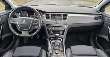 Peugeot 508 I SW 2.0 HDi FAP 163KM 2013 Peugeot 508 2.0 HDi 163KM BiXenony Skóra NawiPL Panorama El. Grzane Fotele, zdjęcie 4