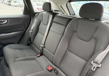 Volvo XC60 II Crossover Facelifting 2.0d B4 197KM 2022 Volvo XC 60 LED Podgrzewana kierownica i fotele Kamera FVAT23 Salon PL, zdjęcie 25