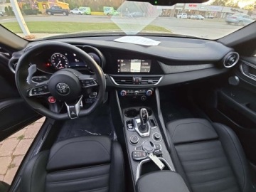 Alfa Romeo Giulia II 2024 Alfa Romeo Giulia Quadrifoglio 2024 2.9l 2.9 Benzyna 505KM, zdjęcie 10