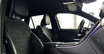 Mercedes GLC C254/X254 SUV 2.0 300d 269KM 2024 Mercedes-Benz GLC SalonPL AMG Line Kamera 360 Digital Light Hak Pamiec fot, zdjęcie 24