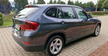 BMW X1 E84 Crossover xDrive20i 184KM 2012 BMW X1 BMW X1 2.0 Benzyna 185KM, zdjęcie 4