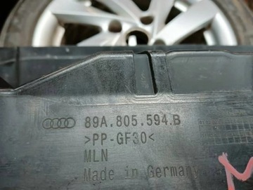 M1 AUDI Q4 E-TRON PAS VÝZTUHA 89A805594B