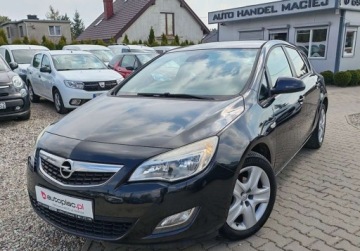 Opel Astra J Hatchback 5d 1.4 Turbo ECOTEC 140KM 2011 Opel Astra sprowadzone zarejestrowane 1.4 Benzyna 140KM