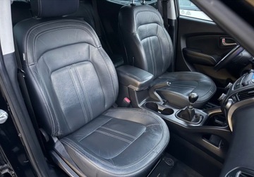 Hyundai ix35 SUV Facelifting 1.6 GDI 135KM 2015 Hyundai ix35 Niski potwierdzony przebieg - tylko 99 tys KM skory 1.6, zdjęcie 7