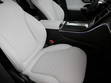 Mercedes GLC C254/X254 Coupe 2.0 220d 197KM 2025 GLC Coupe 220 d 4-Matic AMG Line 2.0 (197KM) 2025, zdjęcie 5