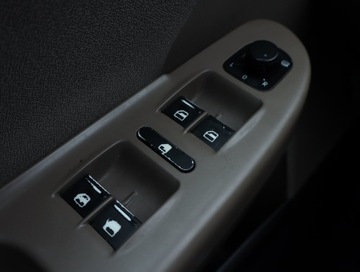 Volkswagen Passat B6 Sedan 2.0 TDI 140KM 2008 VW Passat 2.0 TDI, Salon Polska, Klima, zdjęcie 15