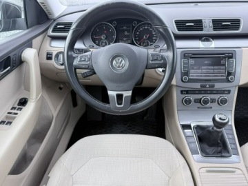 Volkswagen Passat B7 Variant 2.0 TDI CR DPF BlueMotion 140KM 2012 Volkswagen Passat 2.0TDI 140KM 2012r tempomat,, zdjęcie 4