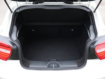 Mercedes Klasa A W176 Hatchback 5d 1.6 180 BlueEFFICIENCY 122KM 2012 Mercedes A A 180, Skóra, Navi, Xenon, Bi-Xenon, zdjęcie 13