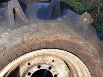 СЕЛЬСКОХОЗЯЙСТВЕННЫЕ ШИНЫ С ДИСАМИ 18,4-26