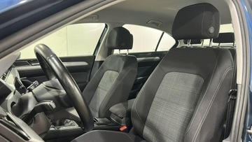 Volkswagen Passat B8 Limousine Facelifting 1.5 TSI EVO 150KM 2020 Volkswagen Passat 1.5 TSI EVO Business Sedan, zdjęcie 15