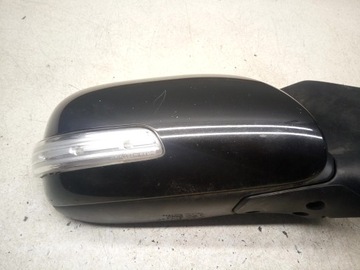 TOYOTA AVENSIS II T25 FACELIFT ZRCÁTKO PRAVÉ BARVA 209