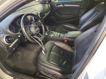 Audi A3 8V 2017 Audi A3 Limousine 2017r., Premium, 2L, od ubezpieczalni 2.0 Benzyna 223KM, zdjęcie 7