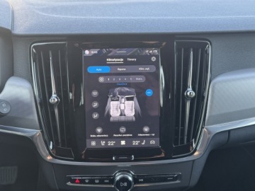 Volvo V90 II Plug-In Facelifting 2.0 T6 Plug-In Hybrid 350KM 2024 Volvo V90 V90 T6 Plug-In | AWD | Plus Dark | ASO |, zdjęcie 16