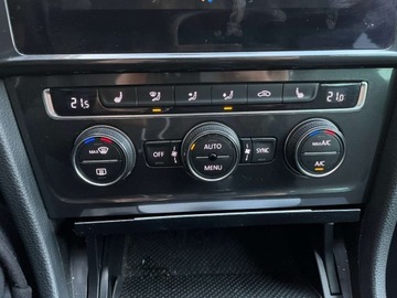Volkswagen Golf VII Variant 2.0 TDI CR DPF BlueMotion Technology 150KM 2017 Volkswagen Golf 2.0 diesel 150 KM BEZWYPADKOWY 6 biegow zadbany zamia, zdjęcie 22