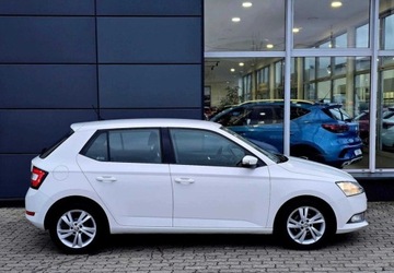 Skoda Fabia III Hatchback Facelifting 1.0 MPI 60KM 2021 Skoda Fabia 1.0 PB 60KM Amibition Plus FV23 Salon PL Serwis ASO Gwarancja, zdjęcie 4