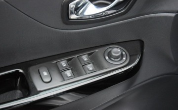 Renault Captur I Crossover 0.9 Energy TCe 90KM 2016 Renault Captur 0.9B Navi Kamera 2 KPL KOL Klimatronik Sprowadzony Oplacony, zdjęcie 28