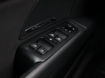 Skoda Superb II Sedan Facelifting 2.0 TDI CR DPF 170KM 2014 Skoda Superb 2.0 TDI, Salon Polska, 167 KM, DSG, zdjęcie 16