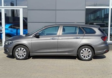 Fiat Tipo II Station Wagon 1.4 95KM 2019 Fiat Tipo 1.4 PB 95KM Mirror Serwis ASO Gwarancja 1.4 Benzyna 95KM, zdjęcie 7