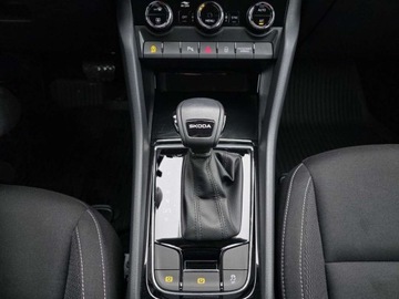 Skoda Karoq Crossover Facelifting 1.5 TSI ACT 150KM 2024 Skoda Karoq 1.5TSI 150KM FV23 DSG Selection HAK elektryczny Pakiety - Park, zdjęcie 21