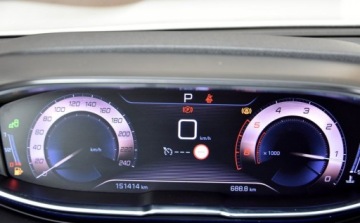 Peugeot 5008 II Crossover 2.0 BlueHDI 180KM 2020 Peugeot 5008 totalny full SKORA Alusy LED Navi. BLIS linne assist Grzane f, zdjęcie 36