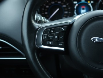 Jaguar F-Pace SUV 2.0 iD4 240KM 2019 Jaguar F-Pace 25d AWD, Salon Polska, Serwis ASO, zdjęcie 19