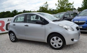 Toyota Yaris II Hatchback 5d 1.3 i VVT-i 86KM 2009 Toyota Yaris 1.3 VVTi - BEZWYPDAKOWE - Klimatyzacja - Niski przebieg 1.3, zdjęcie 14