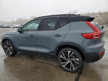 Volvo XC40 2022 Volvo XC 40 T5 R-Design 2022 2.0l 2.0 Benzyna 248KM, zdjęcie 1